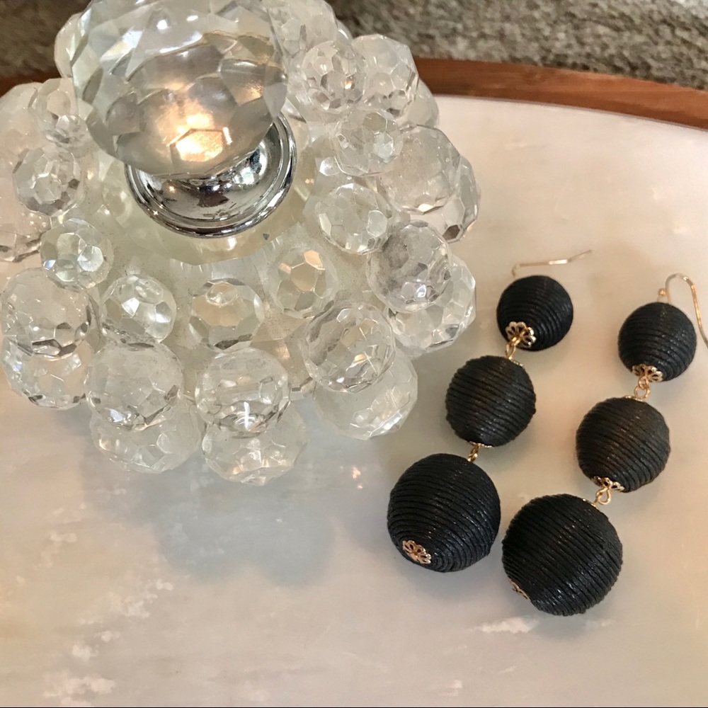 New - Never Worn Bon Bon 60’s inspired earrings